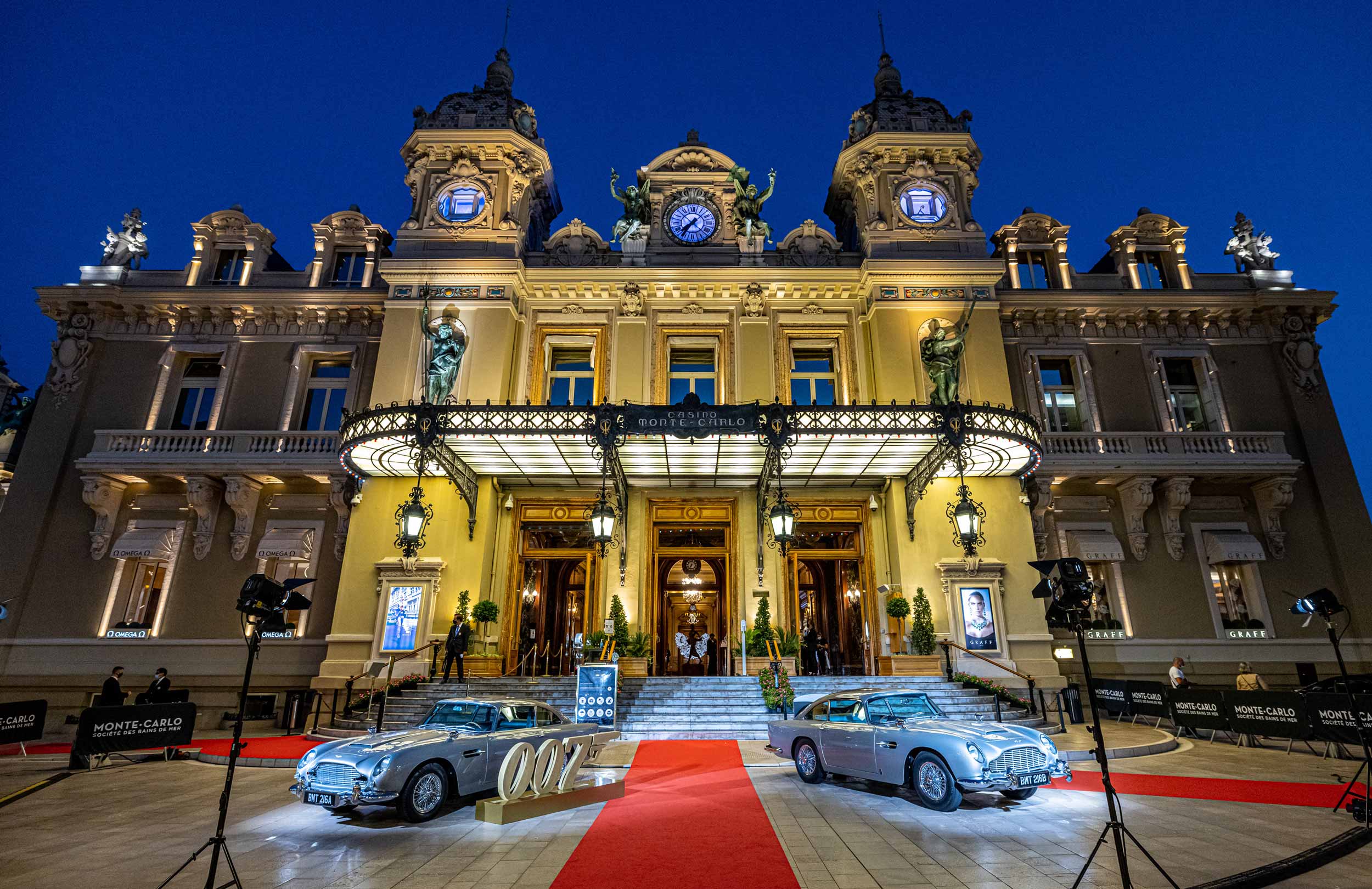 Kasino Royale: Keanggunan dan Kesenangan di Monte Carlo